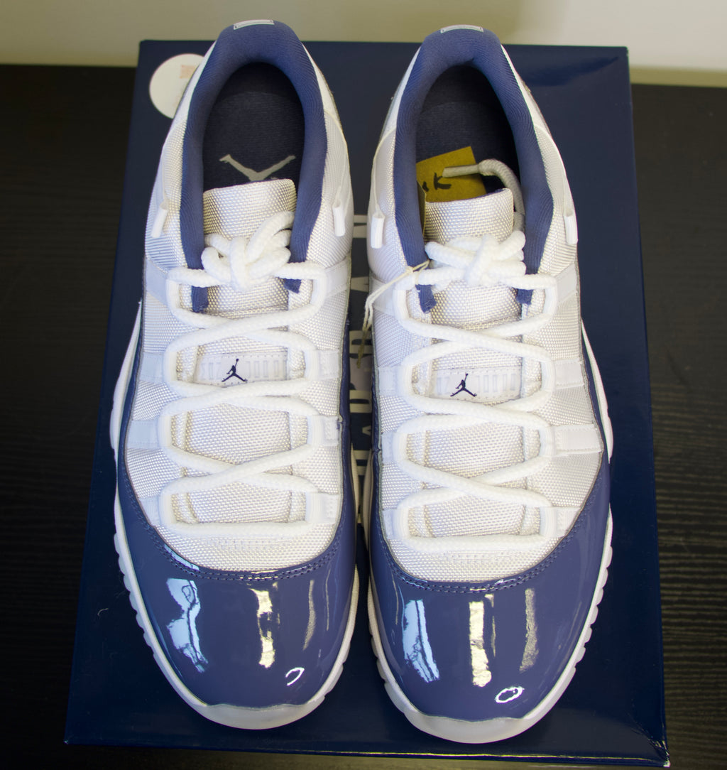 Jordan 11 Low Navy