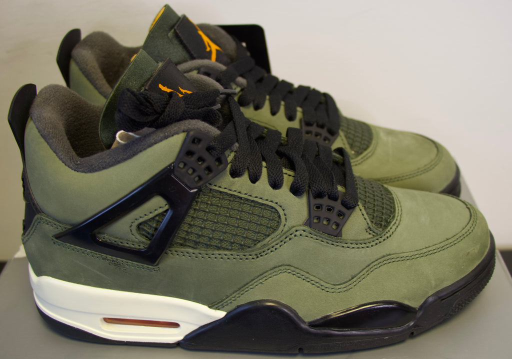 Jordan 4 X Undefeated