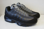 Nike Airmax 95 Black & Metallic Silver