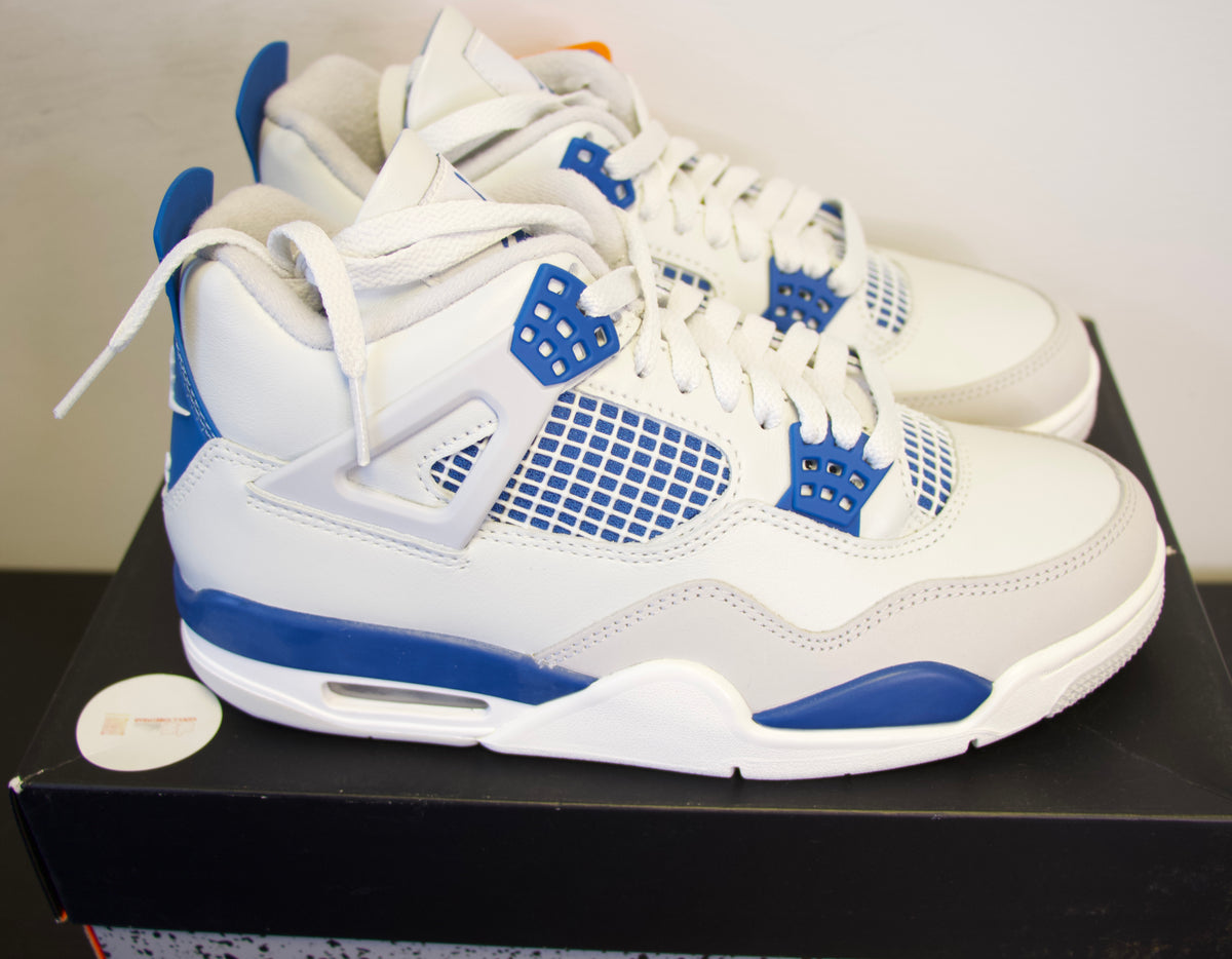 Jordan 4 Military Blue